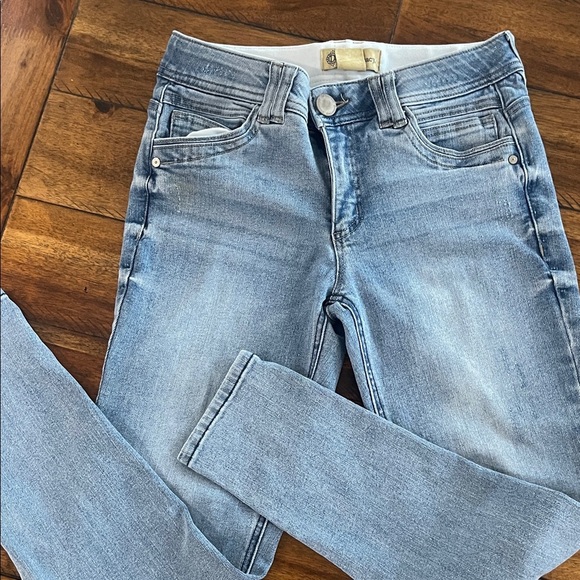 Democracy Denim - Democracy Ab Technology light wash blue denim size 6